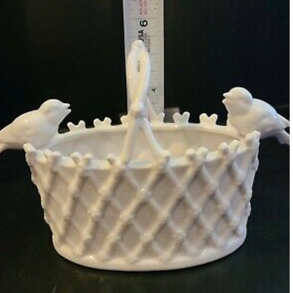 🌸Grace’s Teaware Bird Basket🌸 - Picture 7 of 9